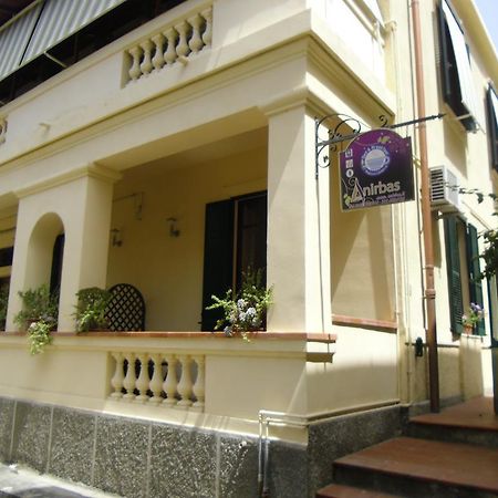 Anirbas Bed & Breakfast Реджо ди Калабрия Екстериор снимка